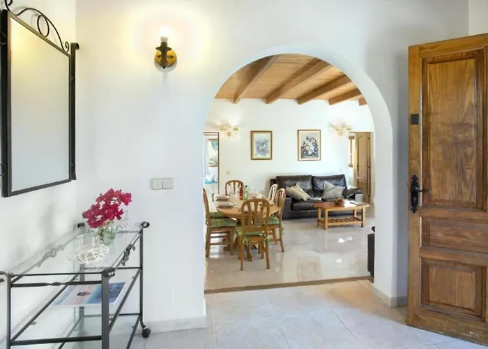 Villa Alejandra En Pollença